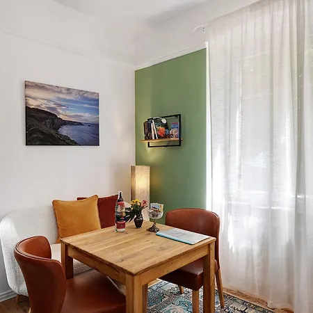 בית הארחה Schlafen Im Historischen Haus Weier