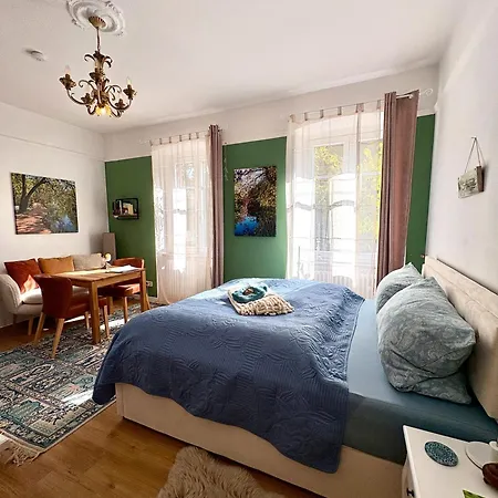 Guest house Schlafen Im Historischen Haus Weier