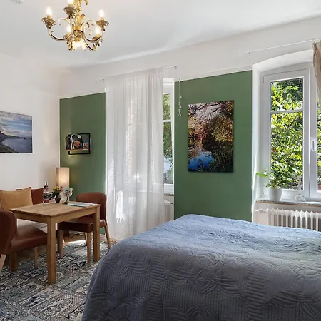 招待所 Schlafen Im Historischen Haus